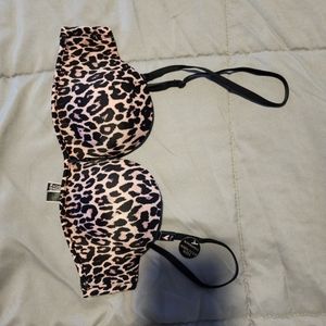 Victoria Secret Bombshell bra 32 AA